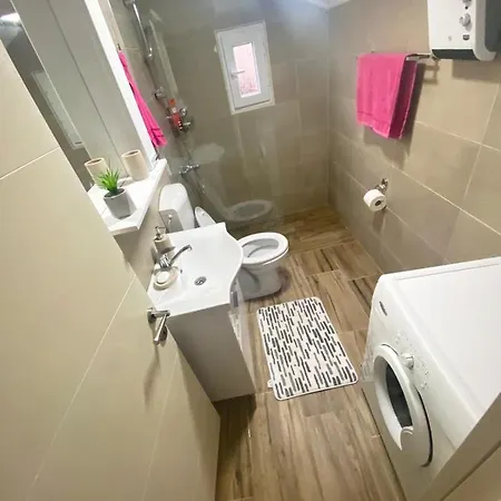Brvnara Jeftaric Holiday home *